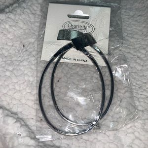 Ear accessories for women